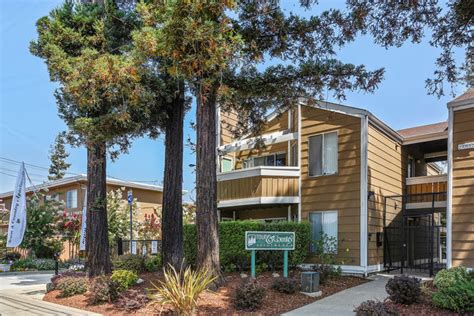 Bask in comfort and convenience at City Centre apartments in Hayward, CA. . Hayward apartment for rent